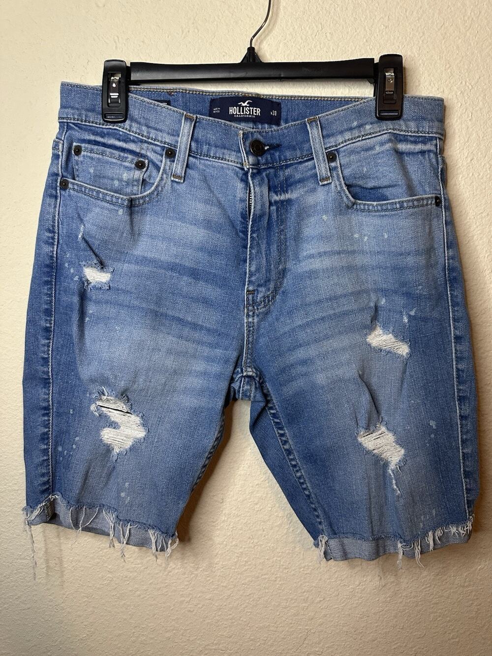 Hollister Denim Shorts Womenโs 31 Blue Distressed Skinny Epic Flex Med Wash